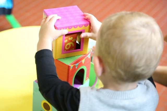 Ile kosztuje żłobek w Elblągu? Sprawdź ceny i dofinansowania